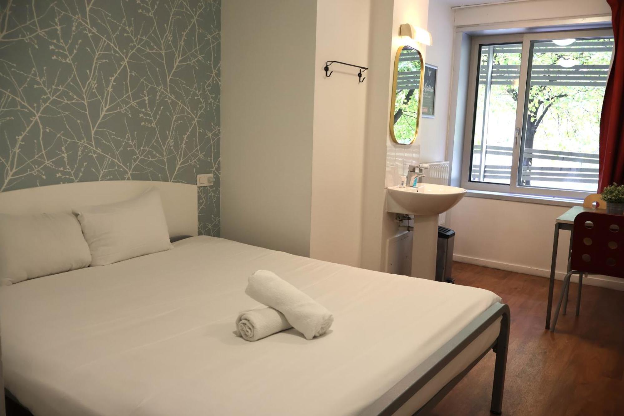 St Christopher'S Inn Paris - Canal Екстериор снимка