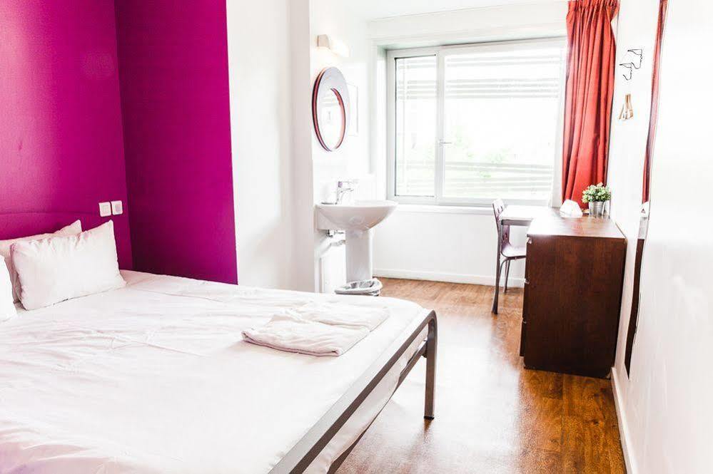 St Christopher'S Inn Paris - Canal Екстериор снимка